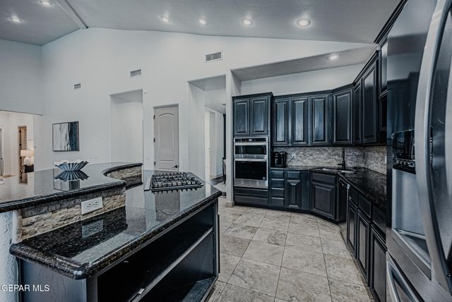 6236 FRANKLIN HAWK Avenue, El Paso, TX 79912