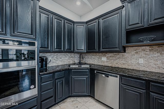 6236 FRANKLIN HAWK Avenue, El Paso, TX 79912