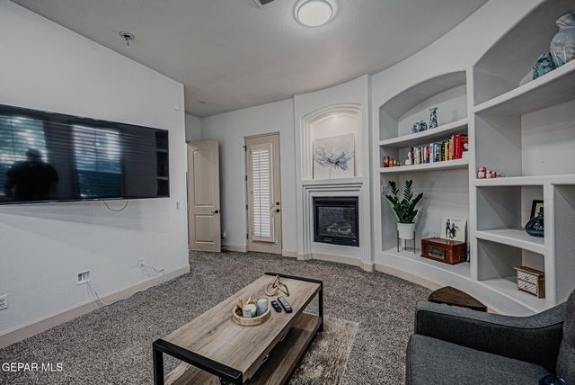 6236 FRANKLIN HAWK Avenue, El Paso, TX 79912