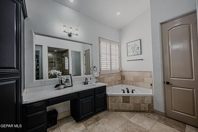 6236 FRANKLIN HAWK Avenue, El Paso, TX 79912