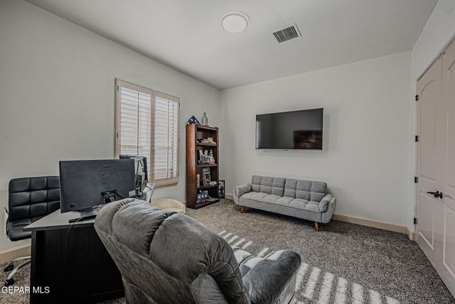 6236 FRANKLIN HAWK Avenue, El Paso, TX 79912