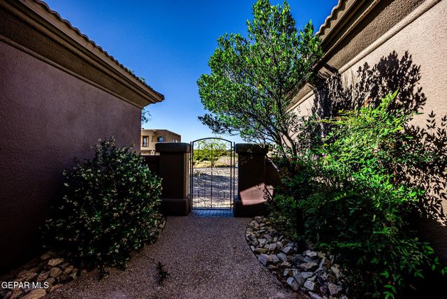 6236 FRANKLIN HAWK Avenue, El Paso, TX 79912