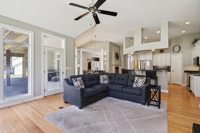 1520 Pamme COURT, West Bend, WI 53090