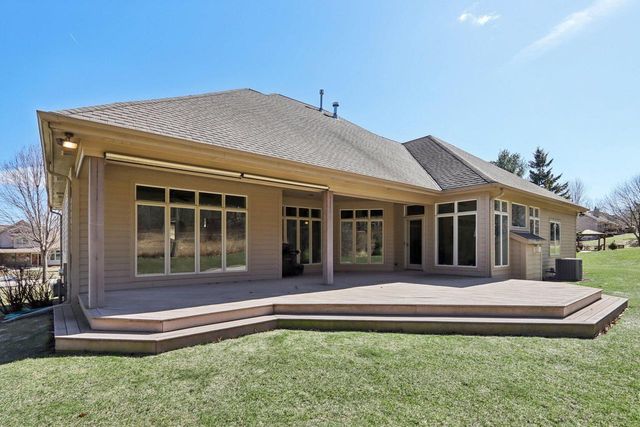 1520 Pamme COURT, West Bend, WI 53090