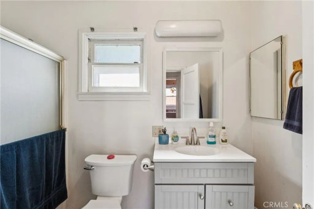 6925 Barton, San Bernardino, CA 92404