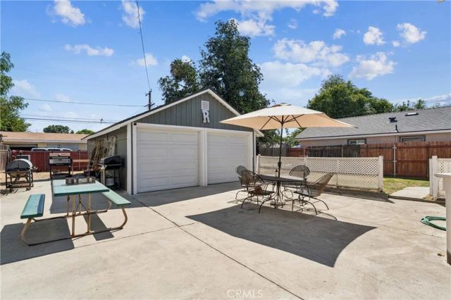 6925 Barton, San Bernardino, CA 92404