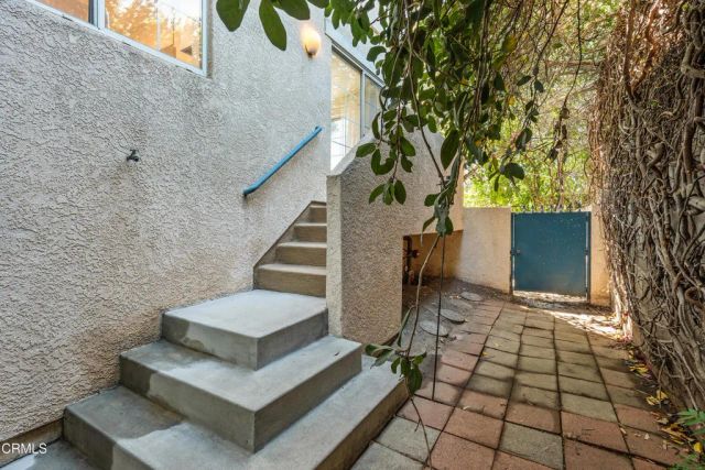 1033 W Duarte Road A, Arcadia, CA 91007