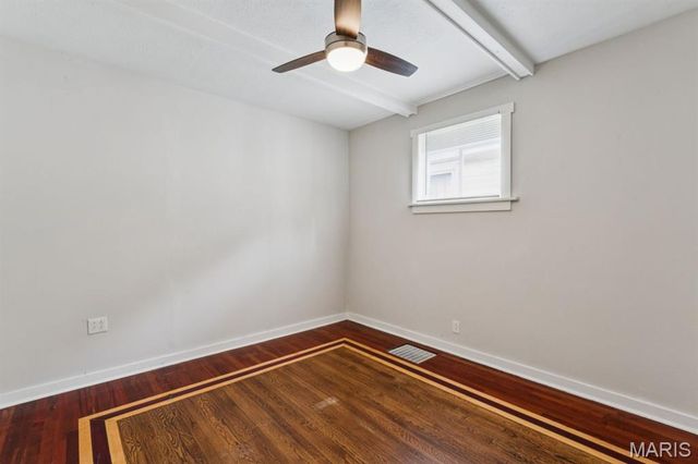 3851 Neosho, St Louis, MO 63116