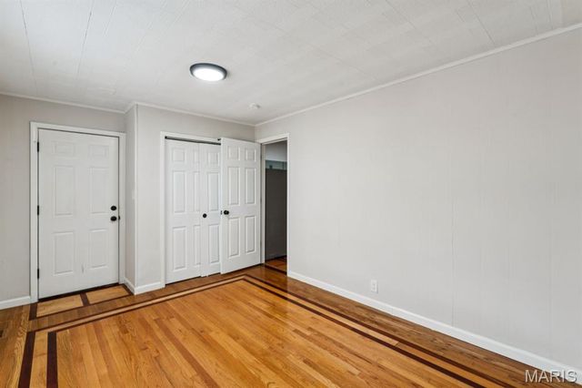 3851 Neosho, St Louis, MO 63116