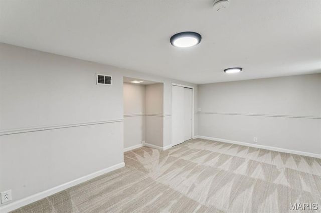 3851 Neosho, St Louis, MO 63116