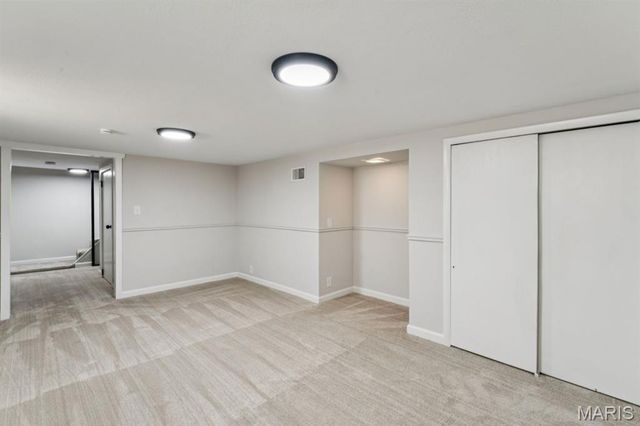 3851 Neosho, St Louis, MO 63116