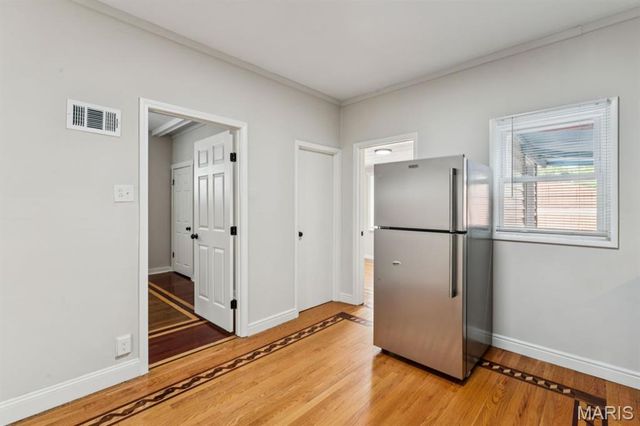 3851 Neosho, St Louis, MO 63116