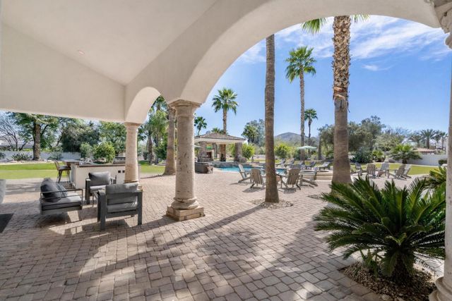 9071 N 53rd Place, Paradise Valley, AZ 85253