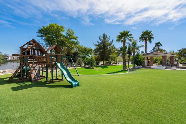 9071 N 53rd Place, Paradise Valley, AZ 85253