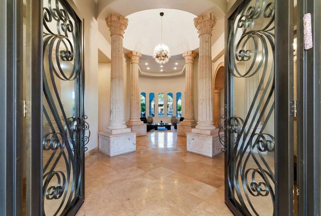 9071 N 53rd Place, Paradise Valley, AZ 85253