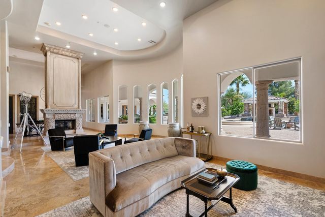 9071 N 53rd Place, Paradise Valley, AZ 85253