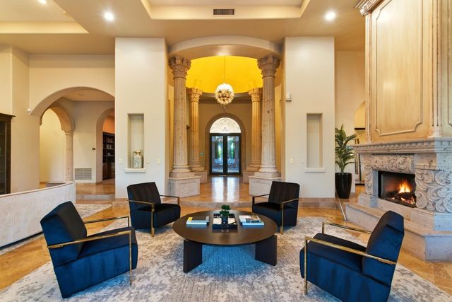 9071 N 53rd Place, Paradise Valley, AZ 85253