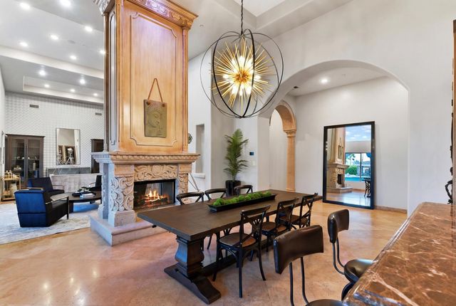 9071 N 53rd Place, Paradise Valley, AZ 85253