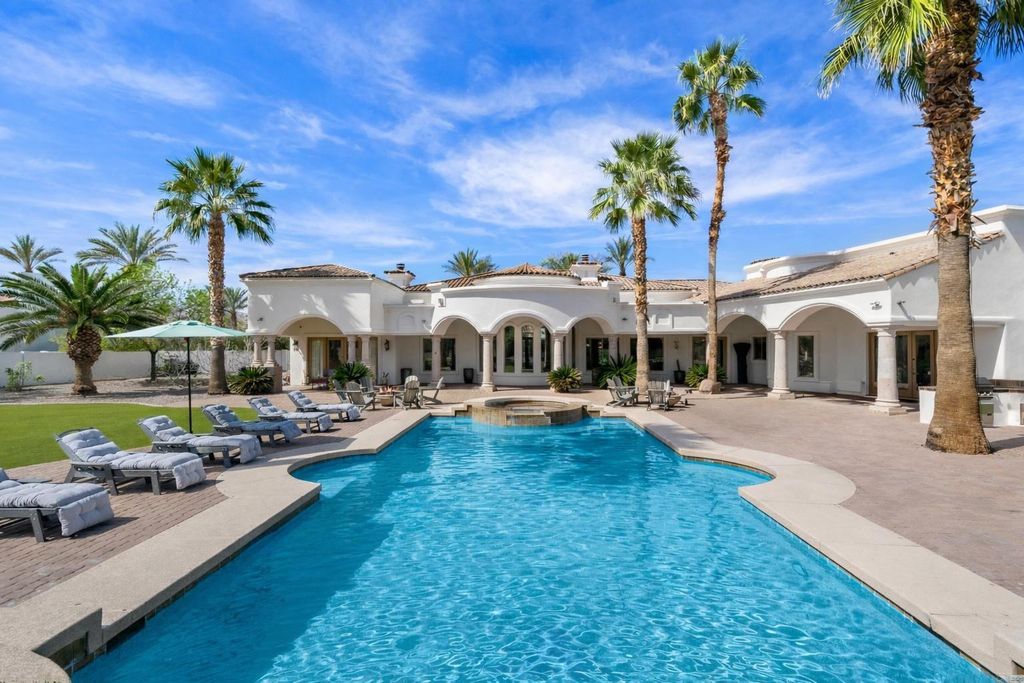 9071 N 53rd Place, Paradise Valley, AZ 85253