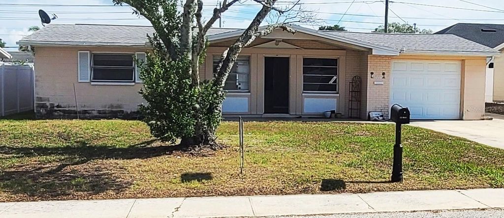 5200 CHET DRIVE, New Port Richey, FL 34652