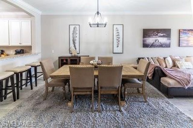 1414 Oceania DR S, Naples, FL 34113