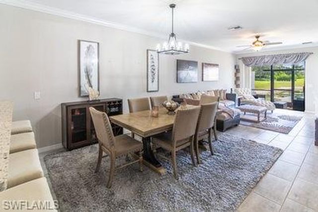 1414 Oceania DR S, Naples, FL 34113