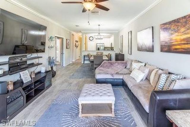 1414 Oceania DR S, Naples, FL 34113