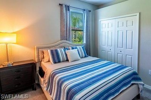 1414 Oceania DR S, Naples, FL 34113