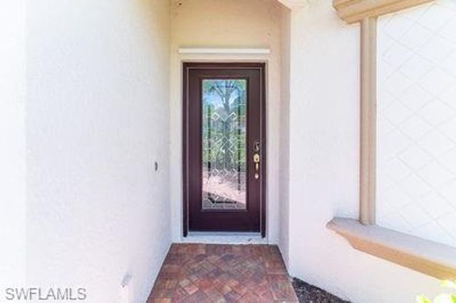 1414 Oceania DR S, Naples, FL 34113