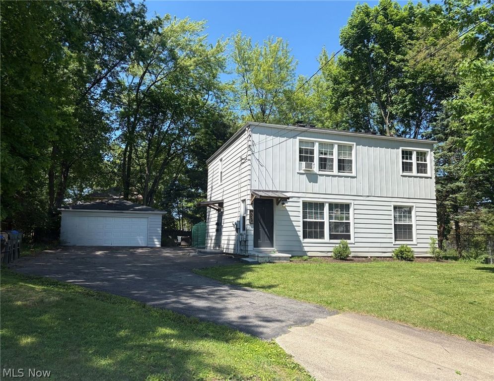 1765 14th Street, Cuyahoga Falls, OH 44223