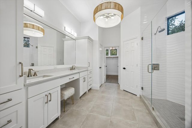 3719 Bee Creek RD, Spicewood, TX 78669