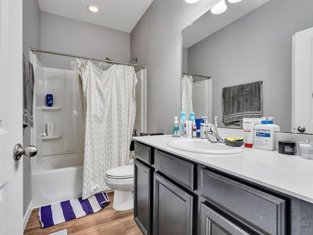 1001 Banyon Tree Lane, Brookshire, TX 77423