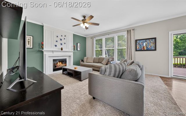 1892 Ring Neck Drive, Rochester, MI 48307