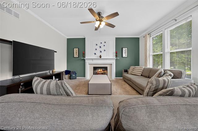 1892 Ring Neck Drive, Rochester, MI 48307