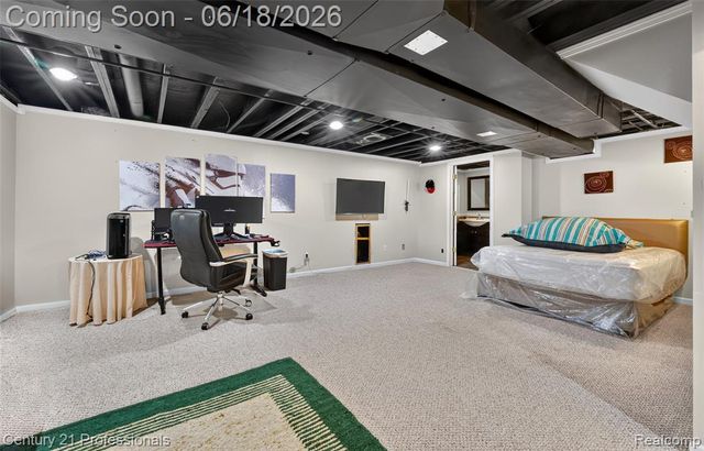 1892 Ring Neck Drive, Rochester, MI 48307