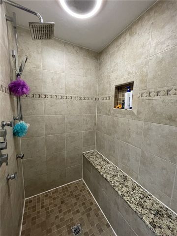 533 Austin St, Hempfield Twp, PA 15601