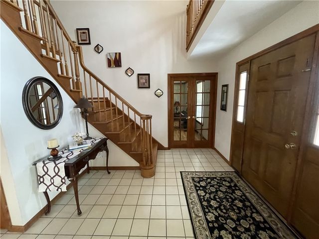 533 Austin St, Hempfield Twp, PA 15601