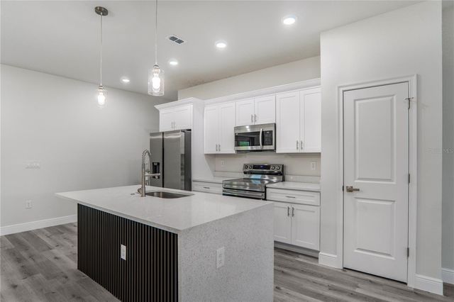 1902 W ADELIA PLACE, Citrus Springs, FL 34434