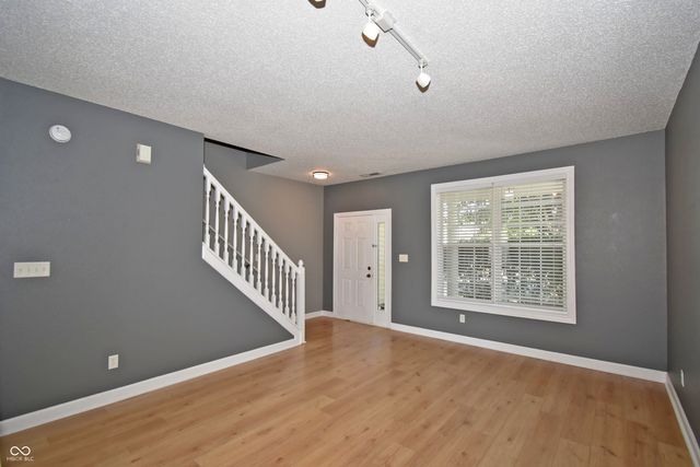 7843 Vics Court, Noblesville, IN 46062