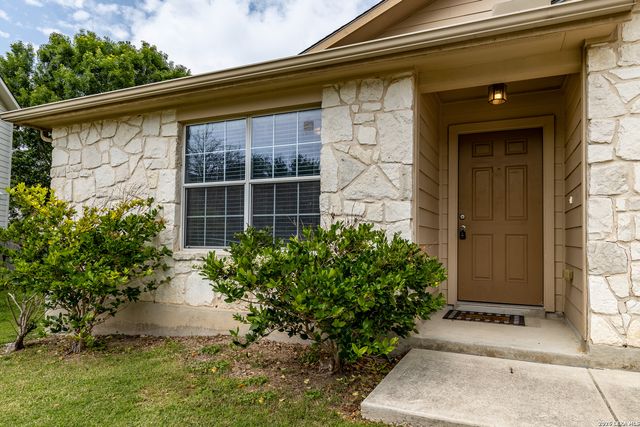 229 Hereford St, Cibolo, TX 78108