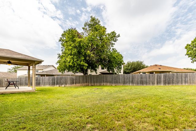 229 Hereford St, Cibolo, TX 78108