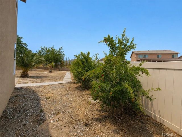 13243 Dover Way, Victorville, CA 92392