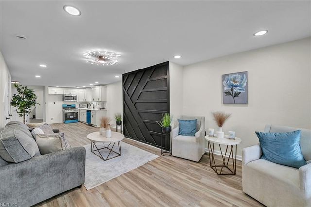 317 Boat ST, Suffolk, VA 23434