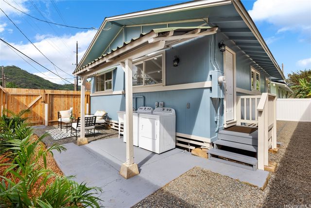 47-733 Kamehameha Highway, Kaneohe, HI 96744