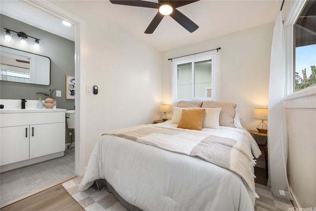 47-733 Kamehameha Highway, Kaneohe, HI 96744