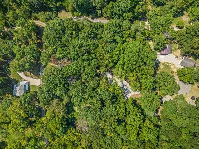 1545 Beaver Lake Road Road, Lawrenceburg, KY 40342