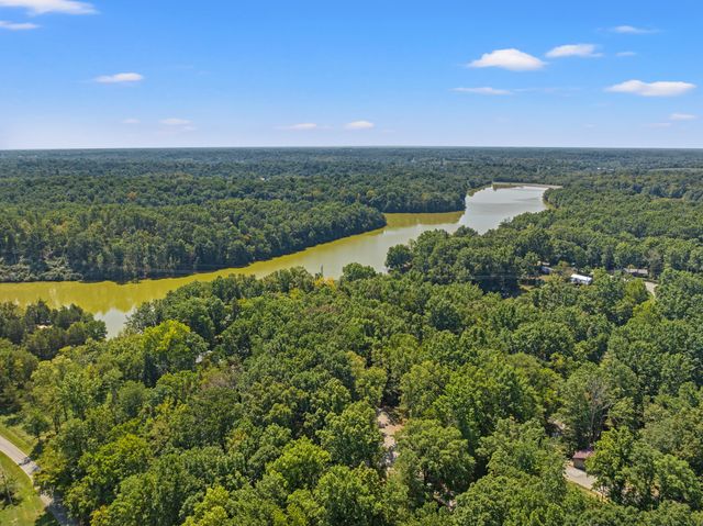 1545 Beaver Lake Road Road, Lawrenceburg, KY 40342