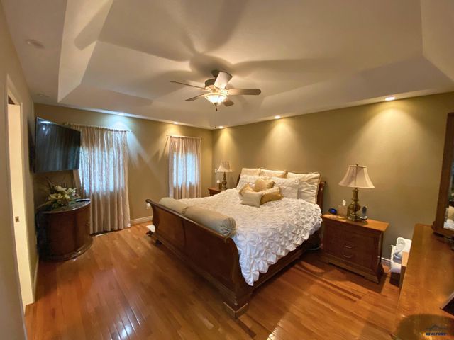 4105 FARVIEW DR, Rapid City, SD 57702