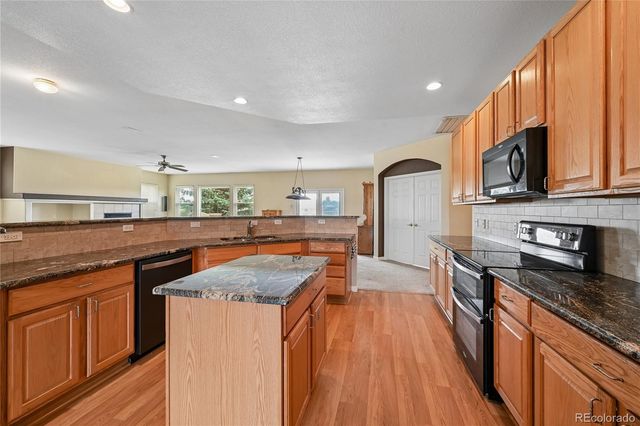 23394 E Heritage Parkway, Aurora, CO 80016