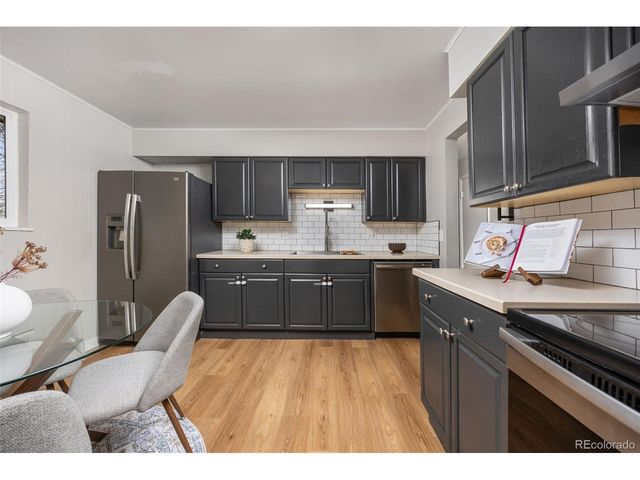 9220 Perry St, Westminster, CO 80031